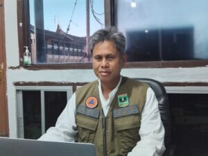 Pusat Vulkanologi dan Mitigasi Bencana Geologi (PVMBG) menaikkan status Gunung Marapi di Sumatra Barat dari Level II (Waspada) menjadi Siaga