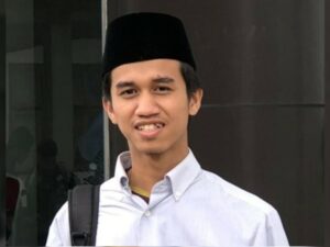 Islam yang dibawa oleh Nabi Muhammad berkembang di tengah masyarakat Arab Jahiliah yang akidah dan moralnya sangat rusak, sehingga