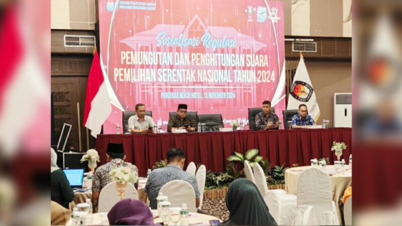Jelang tahapan pemungutan dan penghitungan suara, KPU Sumbar menggelar sosialisasi terkait regulasi pemungutan dan penghitungan suara Pilkada