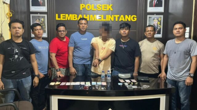 Tim Opsnal Polsek Lembah Melintang Polres Pasaman Barat berhasil menangkap seorang lelaki berinisial AQ (29) karena diduga melakukan tindak