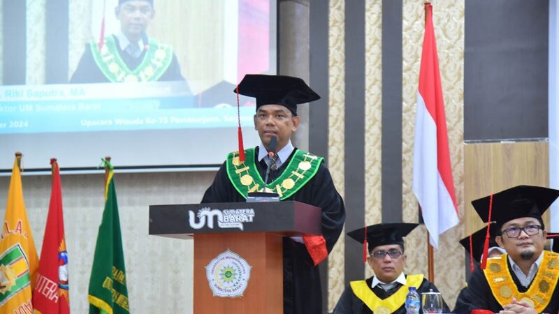 Universitas Muhammadiyah (UM) Sumatera Barat mengadakan wisuda ke-75, Sabtu (16/11) di Convention Hall Prof. Dr. H. Syafi’I Ma’arif,