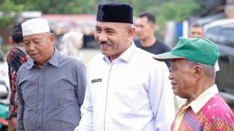 Pasangan calon Bupati dan Wakil Bupati Limapuluh Kot Safni-Ahlul Badrito Resha unggul hitung cepat. Paslon nomor urut tiga itu mengungguli bupati petahana Safaruddin.