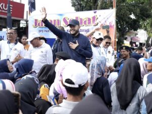 Ribuan Peserta Ikuti Jalan Sehat HUT Nasdem, Fadly Amran Ajak Warga Bersinergi Bangun Daerah