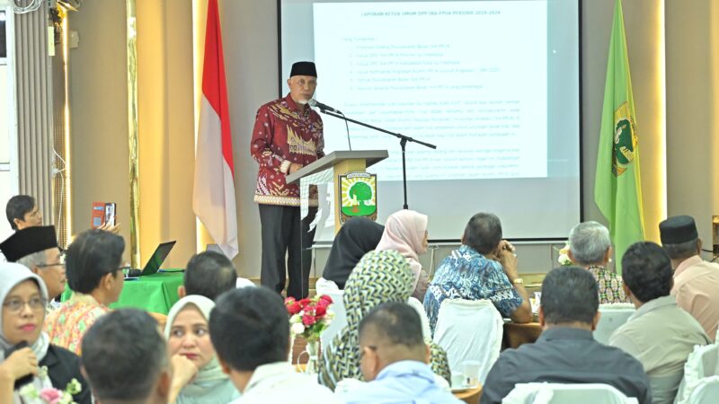 Gubernur Mahyeldi Dorong Alumni Faperta UNAND Berperan Aktif dalam Pembangunan Nasional