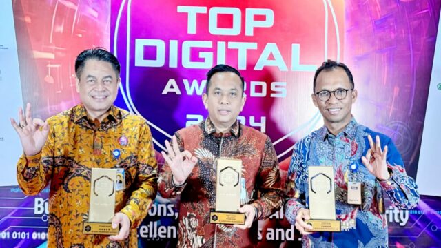 Bank Nagari Raih 3 Penghargaan Bergengsi di Ajang Top Digital Awards 2024