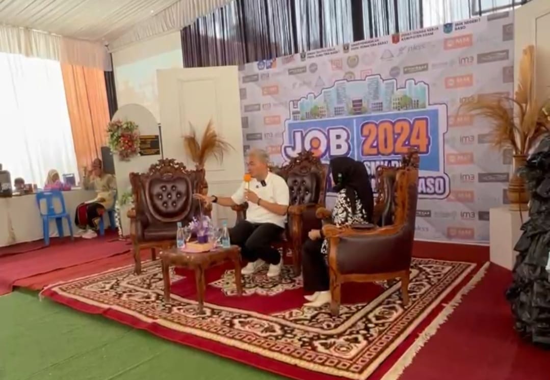 Jadi Pemateri Talkshow Di SMKN 1 Baso, Andra Platinum Ajak Siswa untuk Percaya Diri dan Tahan Banting