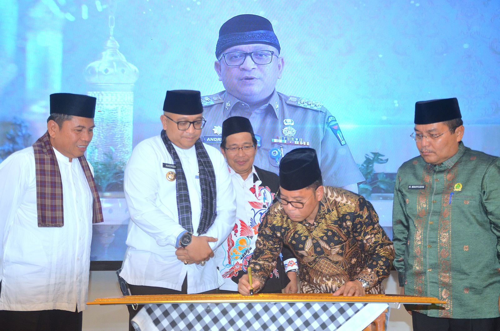 Kemenag Tetapkan Padang jadi Kota Wakaf ke 6 di Indonesia