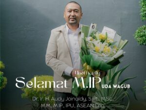 Raih Rekor MURI Kepala Daerah dengan Gelar Akademik Terbanyak, Audy Joinaldy Kembali Tambah Gelar