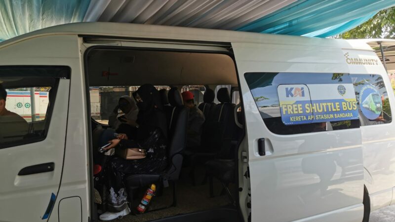Tingkatkan Layanan Saat Libur Nataru, Stasiun KA dan BIM Dilengkapi Shuttle Bus