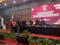Partisipasi pemilih pada Pilkada 2024 di Kota Padang mengalami penurunan dibandingkan saat pemilihan presiden dan legislatif. Pada Pilkada