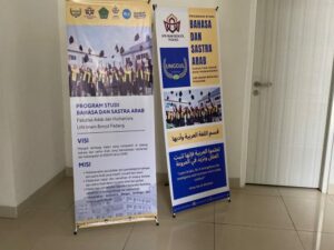 Prodi Bahasa dan Sastra Arab Fakultas Adab dan Humaniora UIN Imam Bonjol berhasil meraih prestasi dengan memperoleh akreditasi Unggul