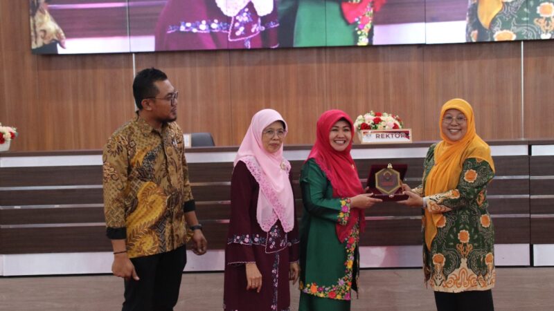 Konferensi internasional International Conference on Research, Community Service Institute, and Gender Studies (ICRCSGS) 2024 resmi dibuka