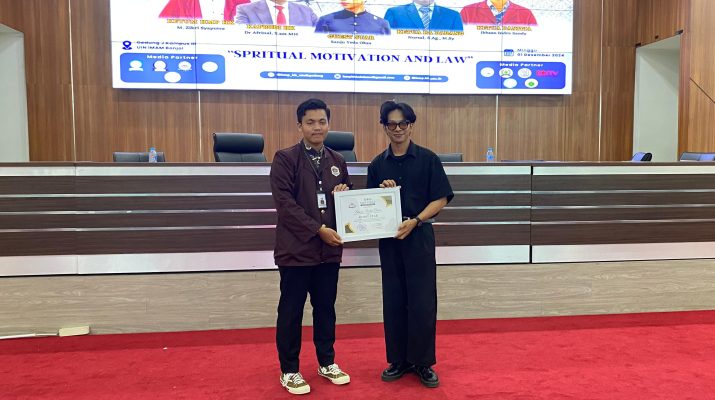 Himpunan Mahasiswa Prodi Hukum Keluarga (HMP HK) Fakultas Syariah, UIN Imam Bonjol Padang melaksanakan Gebyar dan Seminar Keagamaan.