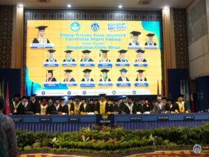 UNP Kukuhkan 24 Guru Besar Baru, Total Kini Miliki 138 Profesor