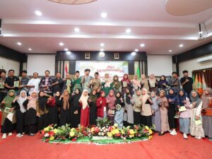 Universitas Muhammadiyah (UM) Sumatera Barat mengadakan kegiatan Hari Bermuhammadiyah dengan tema “Menghadirkan Kemakmuran untuk Semua”