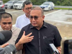 Wakil Ketua Komisi VI DPR RI Andre Rosiade mengatakan, PLN Indonesia Power bersama investor asal Arab Saudi segera membangun PLTS