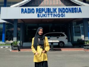 Sebelum memahami hubungan antara misionarisme, orientalisme, dan kolonialisme, penting untuk terlebih dahulu mendefinisikan masing