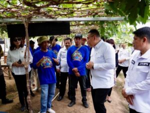 Wakil Menteri Agraria dan Tata Ruang/Wakil Kepala Badan Pertanahan Nasional (Wamen ATR/Waka BPN), Ossy Dermawan, mengunjungi