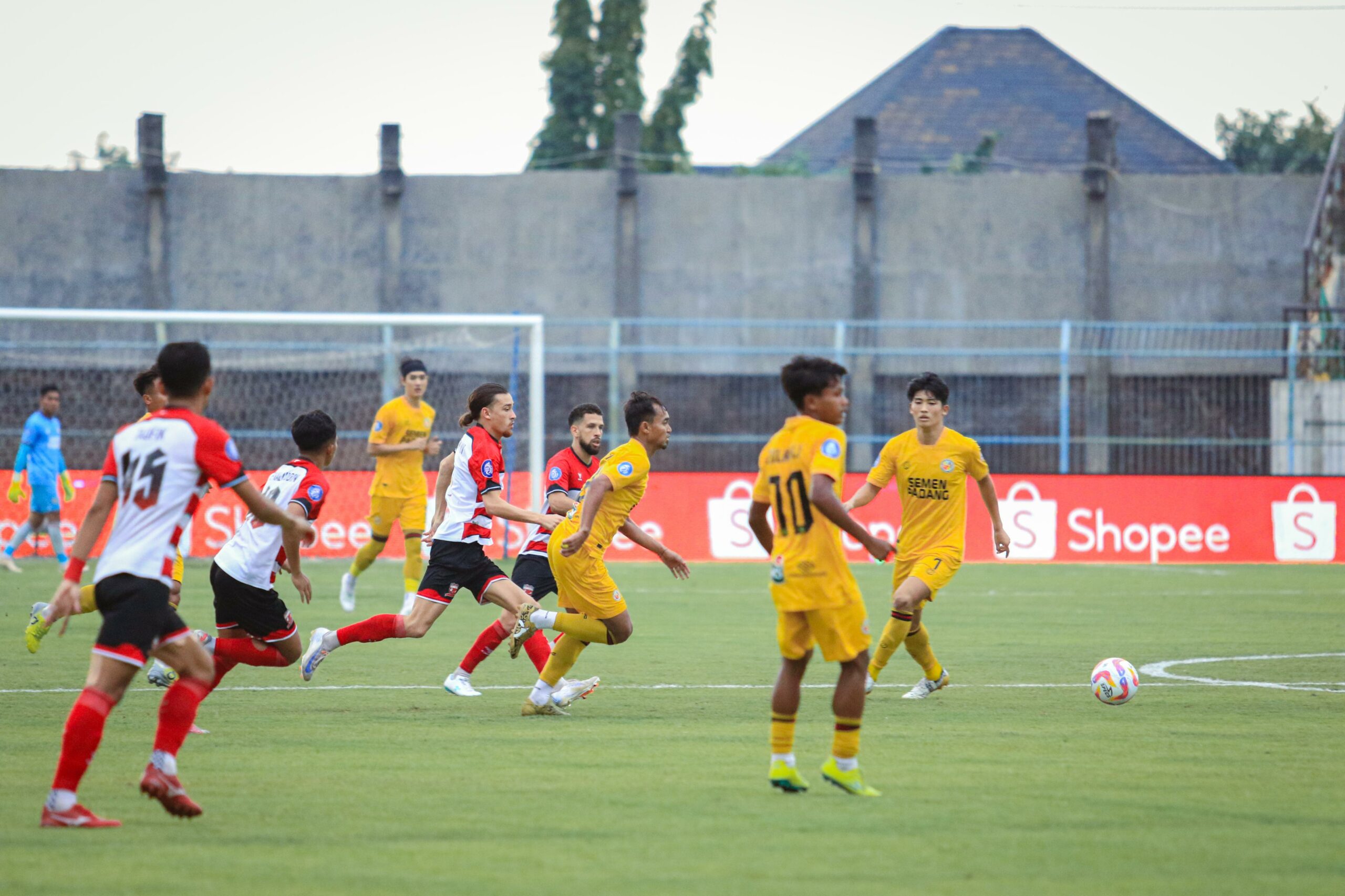 Menang Lawan Madura United, Semen Padang FC Keluar dari Zona Degradasi