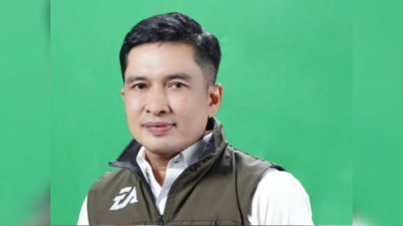 Calon Wakil Gubernur Sumatera Barat (Sumbar) nomor urut 2, Ekos Albar, telah legowo usai kalah di Pilkada serentak 2024. Ekos sangat