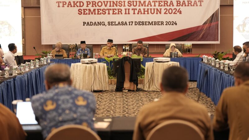 Pacu Perekonomian Sumbar, Gubernur Ingatkan Pentingnya Evaluasi Program TPAKD