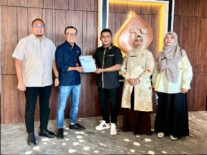 Wakil Ketua Komisi VI DPR-RI Andre Rosiade tak pernah lelah memperjuangkan pemerataan sinyal telekomunikasi atau seluler untuk masyarakat