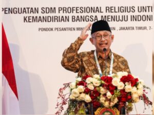 Ketua Umum DPP LDII, KH Chriswanto Santoso mengatakan bahwa bela negara terus digelorakan. Bukan hanya memperingati deklarasi PDRI