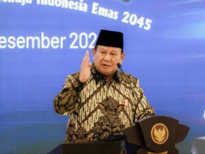 Presiden RI Prabowo Subianto menyentil vonis rendah terhadap kasus korupsi yang merugikan negara ratusan triliun. Prabowo vonis rendah