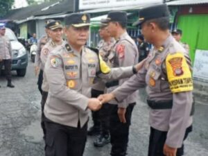 Kapolda Sumbar baru, Brigjen Pol Gatot Tri Suryanta, yang ditunjuk Kapolri Jenderal Listyo Sigit Prabowo gantikan Irjen Pol Suharyono,