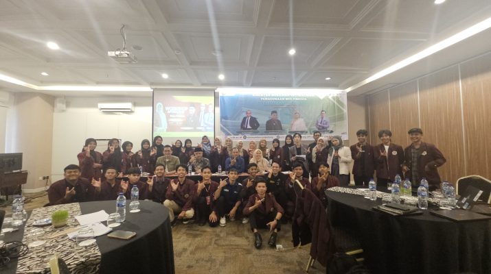 Wakil Rektor UIN Imam Bonjol Padang Bidang Kemahasiswaan dan Kerjasama Welhendri Azwar membuka acara Workshop Optimalisasi Penggunaan