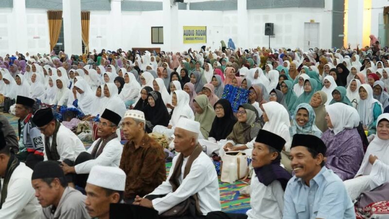 Peringatan Isra' Mi'raj di Tanah Datar Diisi Tabligh Akbar