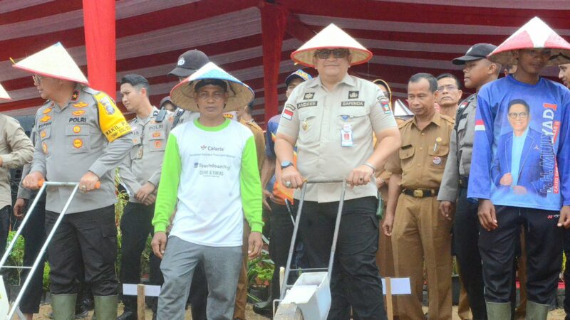 Implementasi Asta Cita, Pj Wako Padang Ikuti Penanaman Jagung Serentak 1 Juta Hektar