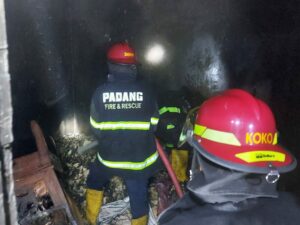 Kebakaran di Lubuk Buaya Hanguskan Satu Kamar Tidur