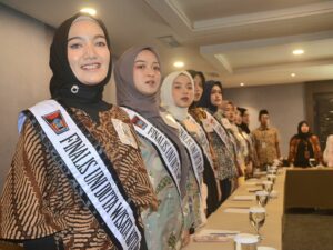 10 Pasang Finalis Uni dan Uda Kota Padang 2025 Ikuti Karantina