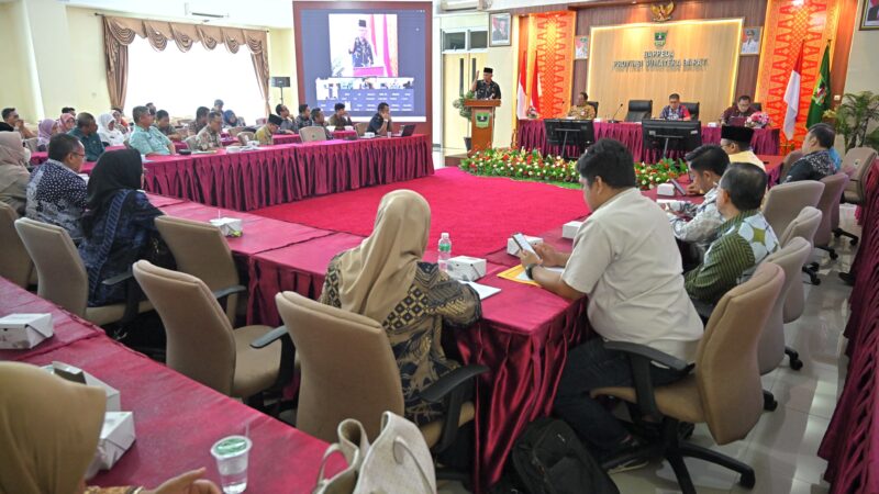 Gubernur Mahyeldi Ingatkan Kepala OPD Pastikan Akurasi Data untuk Pembangunan Daerah