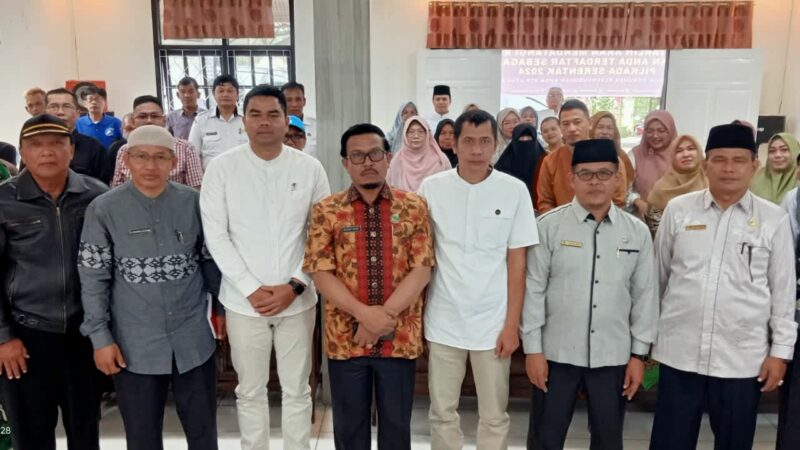 Kakankemenag Kota Padang Panjang H Alizar Datuak Sindo Nan Tungga didampingi Plt. Kasi Bimas Islam Joni Nasri, kembali menggelar dan membuka