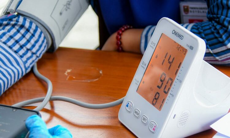 Pemko Bukittinggi merealisasikan salah satu program unggulan Presiden Prabowo Subianto yaitu Pemeriksaan Kesehatan Gratis (PKG).