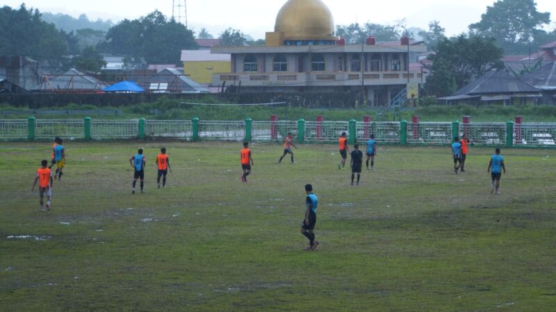 Sebanyak 32 pemain telah mengikuti pemusatan latihan yang digelar pengurus Persatuan Sepak Bola Padang Panjang (PSPP) di Stadion Khatib