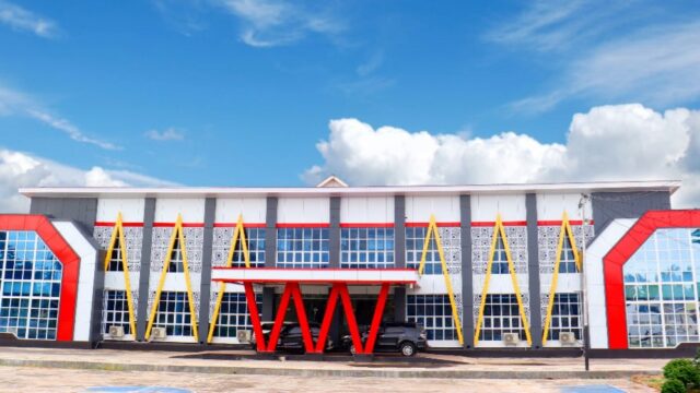 Ramadan selalu menjadi bulan yang dinantikan umat Islam di seluruh dunia. Bulan suci ini menawarkan kesempatan untuk merenung, memperbaiki