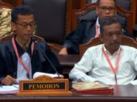 Kuasa Hukum pasangan calon (paslon) bupati dan wakil bupati Pasaman nomor urut 02, Mara Ondak dan Desrizal menilai kemenangan pasangan