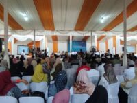 Masyarakat Malalo Tigo Jurai dan sekitarnya kembali menolak pembangunan PLTS di Danau Singkarak, Rabu (15/1/2025). Penolakan tersebut