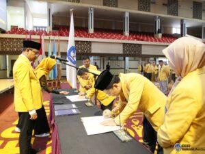 Rektor UNP Lakukan Perubahan SOTK dan Lantik Sejumlah Pejabat