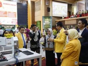 20 Perguruan Tinggi Ikut Serta Lomba Robot Industri di UNP