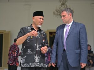 Dubes Rumania Kunjungi Gubernur Sumbar Bahas Sejumlah Kerjasama