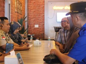 Penerapan Perda KTR Kota Padang, Satgas Sosialisasi ke Lapangan