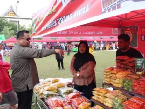Festival Kulek-kulek Perayaan Kuliner Khas Daerah di Padang