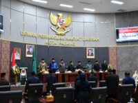 DPRD Padang Sahkan Fadly Amran-Maigus Nasir sebagai Wako dan Wawako Periode 2025-2030