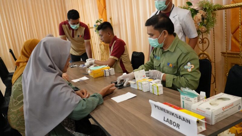 228 Pensiunan Ikuti Pengobatan Gratis KAI Sumbar