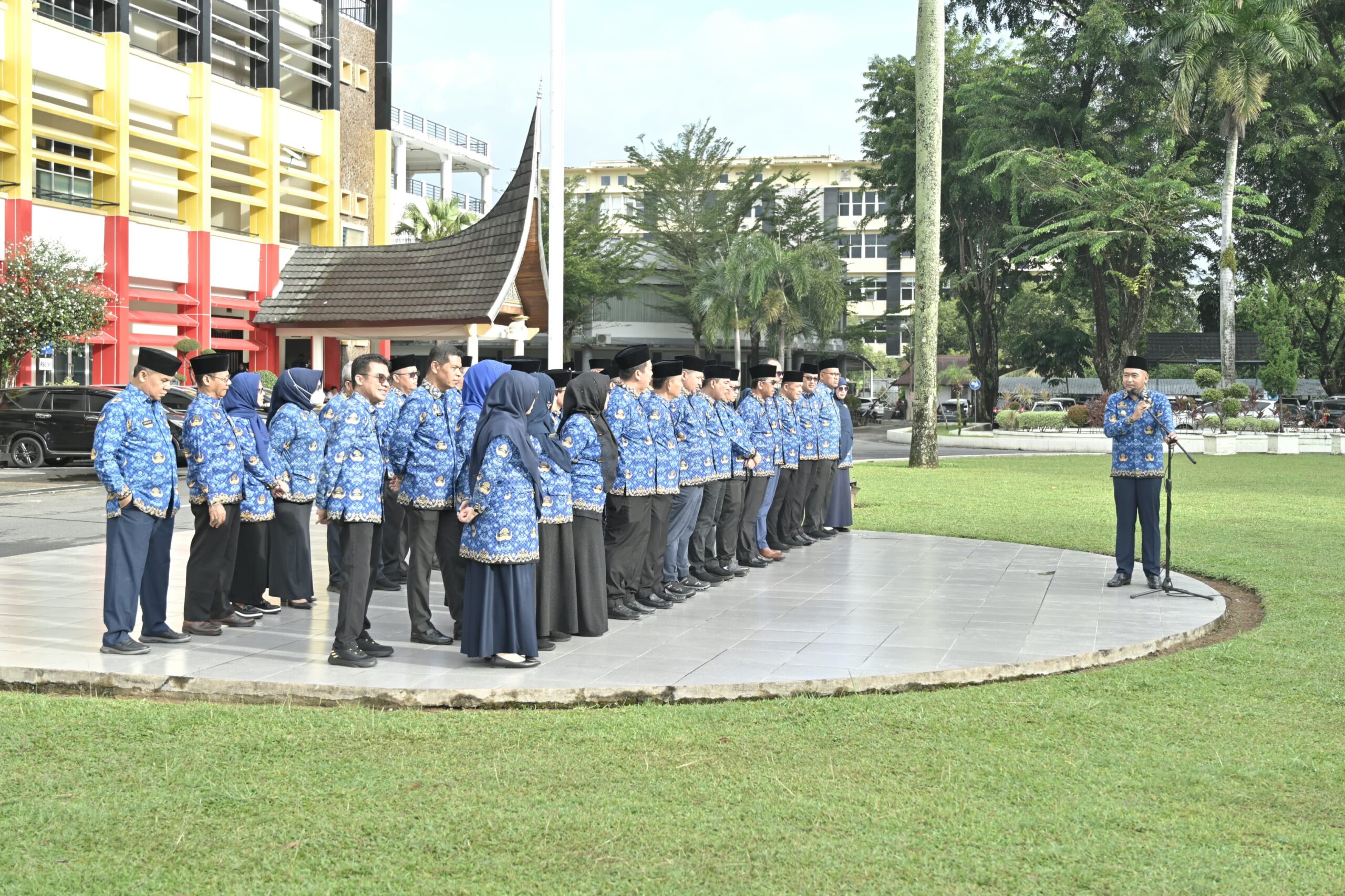 Gubernur dan Sekdaprov Sumbar Tekankan Pentingnya Solidaritas ASN dalam Bekerja