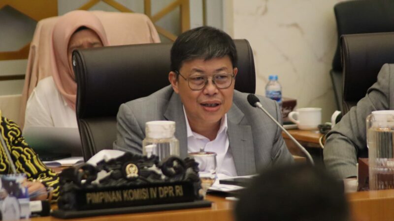 Anggota DPR Kritisi Menteri Kehutanan Boyong Kader PSI di Tim FOLU Net Sink 2030